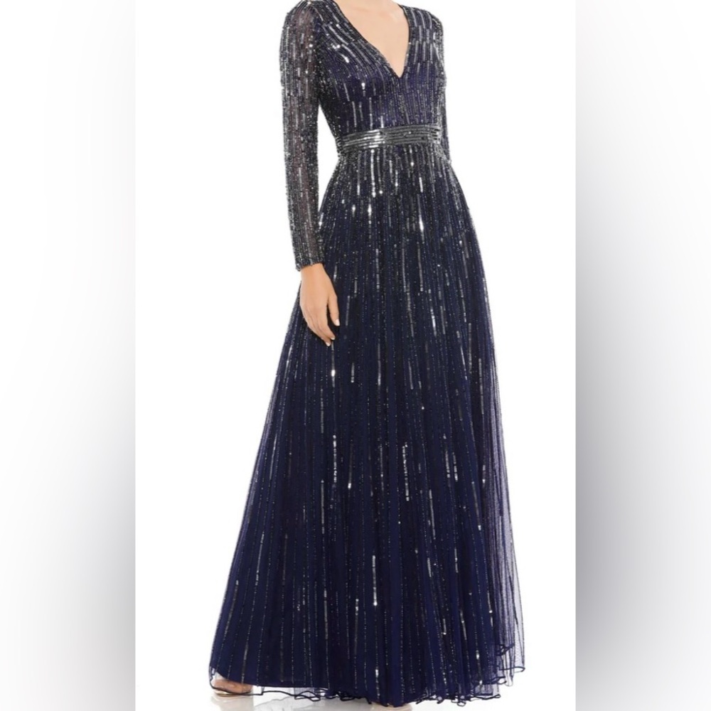 NWT MAC DUGGAL 4977 SEQUINED V NECK ILLUSION SLEEVE Size 18